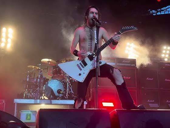 EVERYWHERE AT ONCE: Airbourne