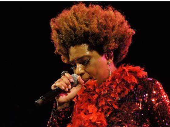Macy Gray Live - The Encore Tour
