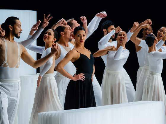 Ballet Hispánico CARMEN.maquia