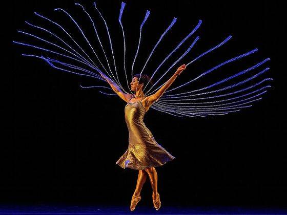 MOMIX - BOTANICA (SEASON 2)