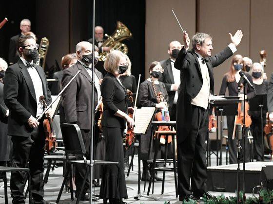 Vancouver Symphony Orchestra: Mozart, Sibelius & Debussy
